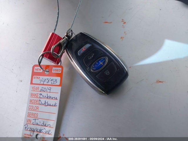 Subaru Outback 2.5i Limited 2019 4S4BSAJC3K3329600 Image 11