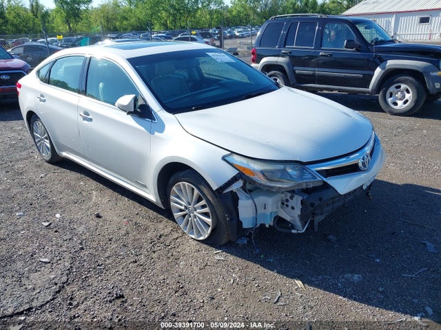 2014 4T1BD1EB8EU019663 main image
