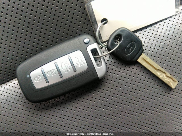 Hyundai Sonata Hybrid Limited 2014 KMHEC4A48EA112466 Image 11