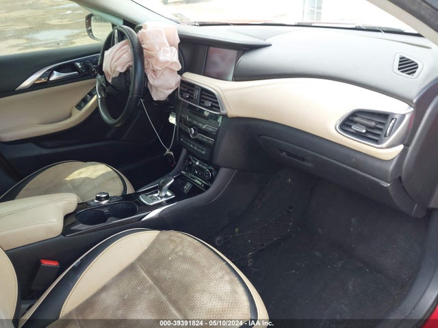 SJKCH5CP3KA009362 Infiniti Qx30 Luxe