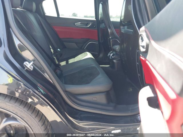 ZARFAEAV2J7574838 Alfa Romeo Giulia Quadrifoglio Rwd