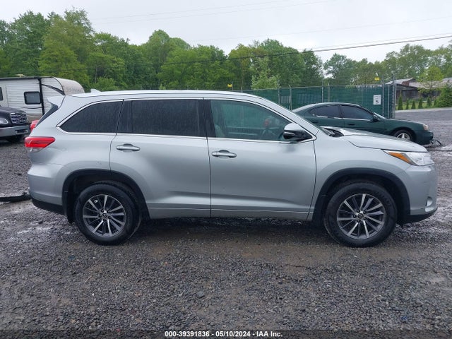 Toyota Highlander Xle 2017 5TDJZRFH6HS433214 Image 13