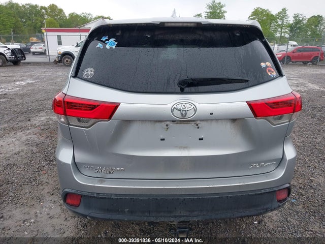 Toyota Highlander Xle 2017 5TDJZRFH6HS433214 Image 16