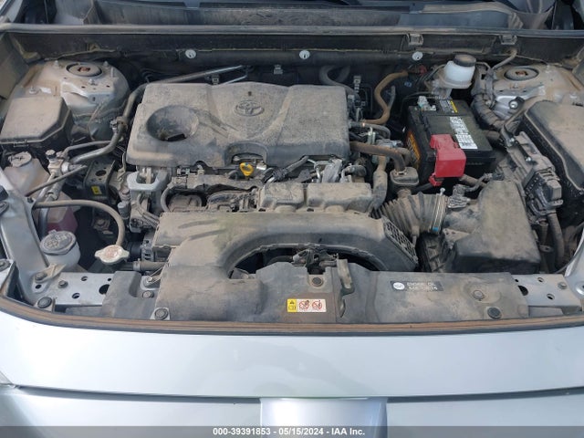 Toyota RAV4 LE 2019 JTMH1RFV7KJ007970 Image 10
