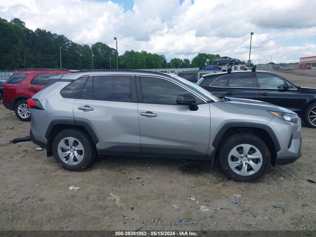 Toyota RAV4 LE 2019 JTMH1RFV7KJ007970 Image 13