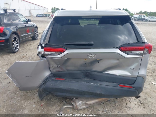 Toyota RAV4 LE 2019 JTMH1RFV7KJ007970 Image 16