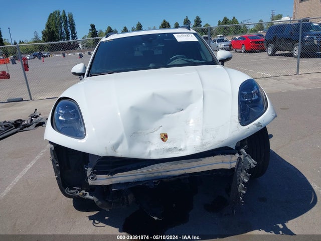 Porsche Macan 2019 WP1AA2A58KLB07353 Image 13