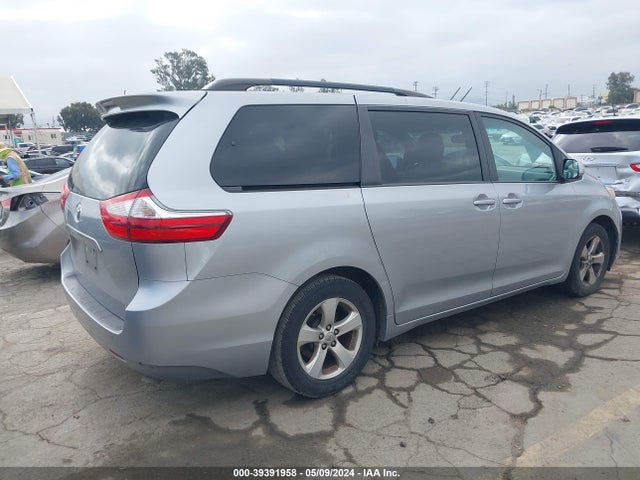 Toyota Sienna Le 8 Passenger 2015 5TDKK3DC1FS591082 Image 4