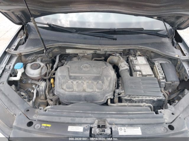 3VV3B7AX1JM049039 Volkswagen Tiguan 2.0t Se/2.0t Sel