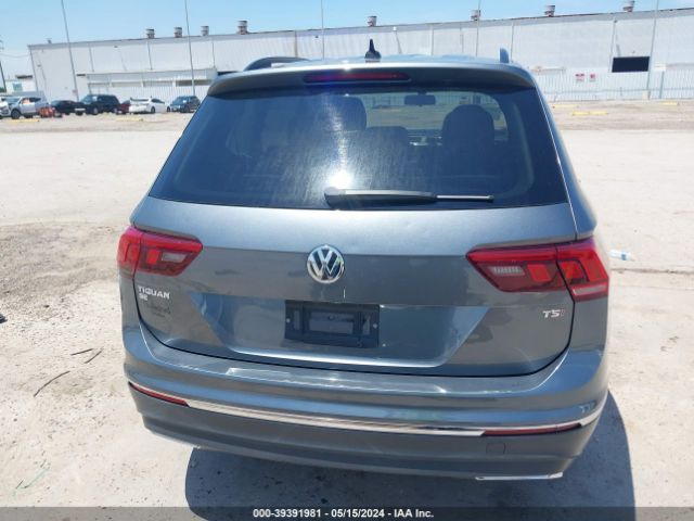 3VV3B7AX1JM049039 Volkswagen Tiguan 2.0t Se/2.0t Sel