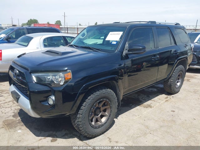 Toyota 4runner Trail 2014 JTEBU5JR9E5184819 Image 2