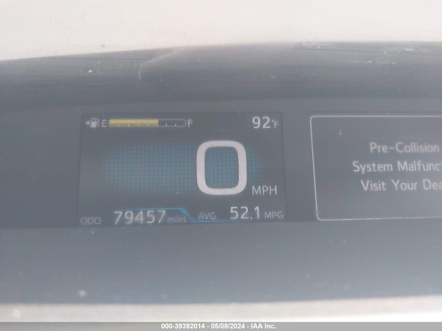 Toyota Prius Two Eco 2018 JTDKARFU8J3548994 Image 15
