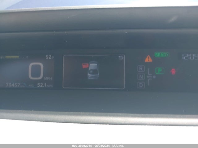 Toyota Prius Two Eco 2018 JTDKARFU8J3548994 Image 7