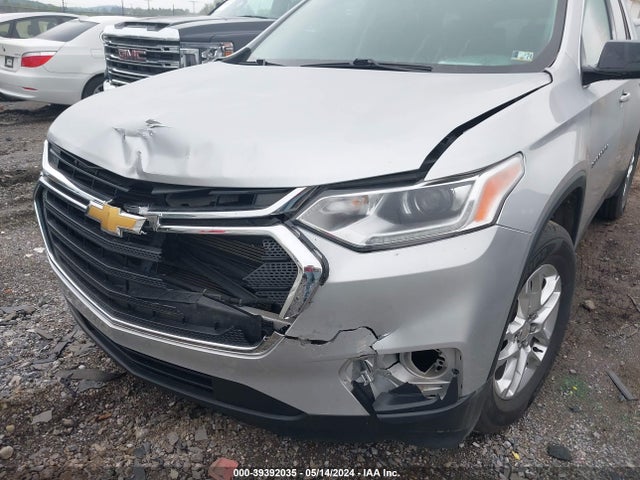 Chevrolet Traverse Ls 2019 1GNEVFKWXKJ268523 Image 6