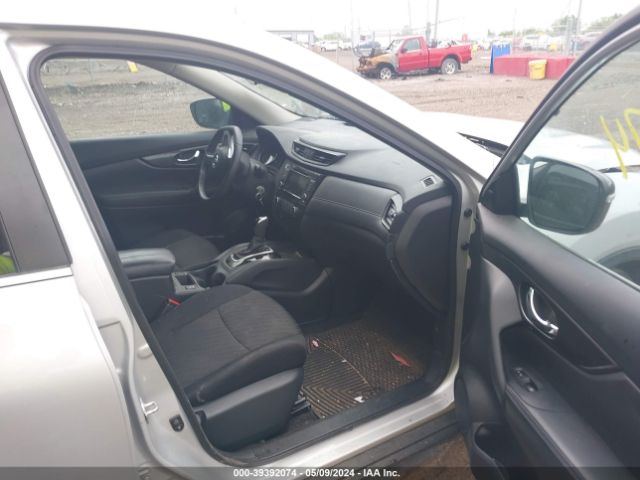 5N1AT2MT7LC722222 Nissan Rogue S Fwd