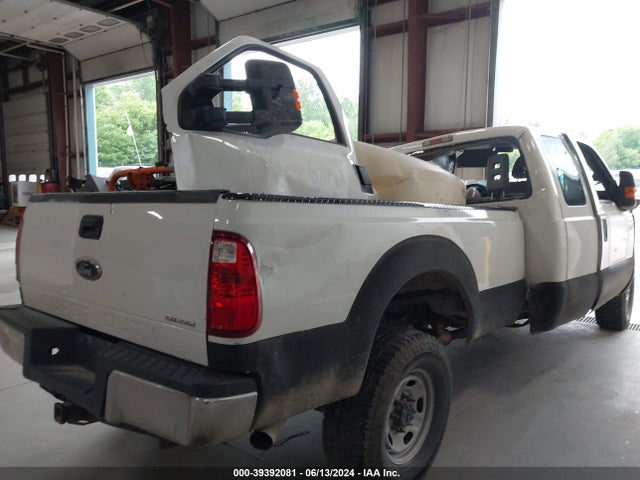 Ford F-250 Xl 2015 1FT7X2B64FEC88687 Image 4