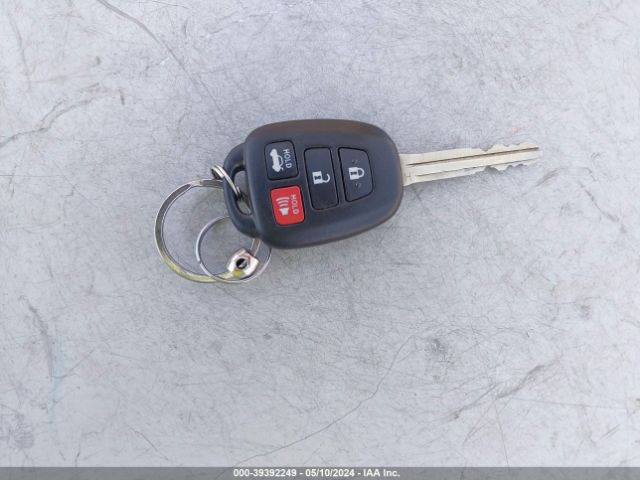 5YFBURHE7FP325292 Toyota Corolla Le Plus