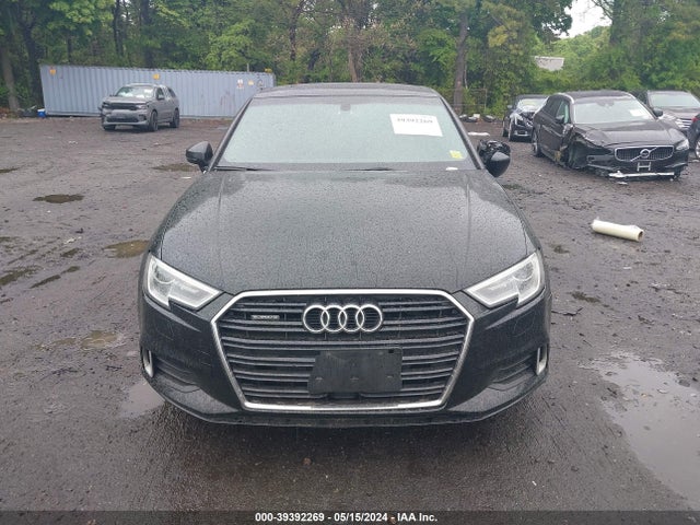 WAUBEGFF3KA108881 Audi A3 45 Premium
