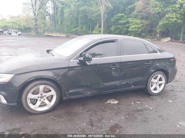 WAUBEGFF3KA108881 Audi A3 45 Premium