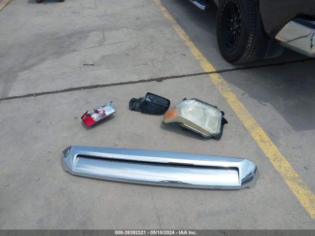 5TFRM5F14EX072570 Toyota Tundra Sr5 4.6l V8