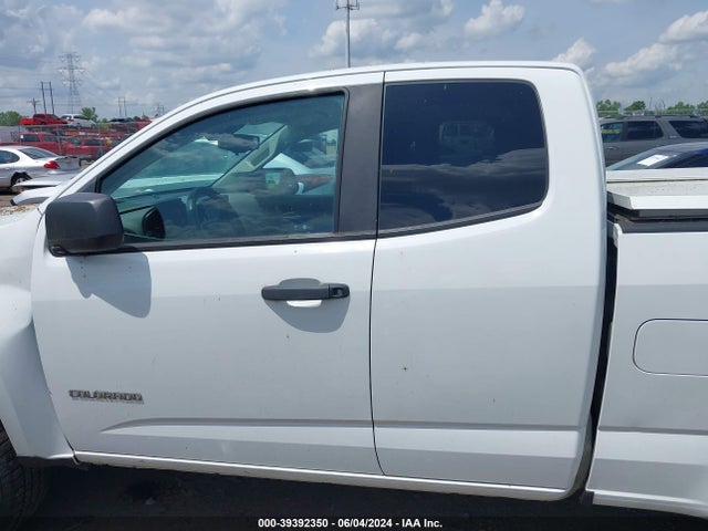 Chevrolet Colorado Wt 2018 1GCHSBEA0J1141172 Image 14