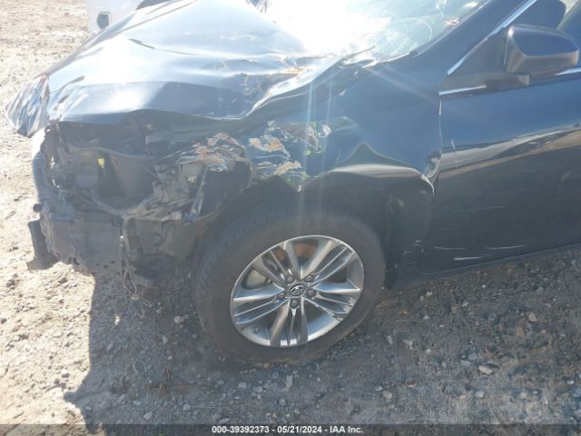 4T1BF1FK2GU160580 Toyota CAMRY SE