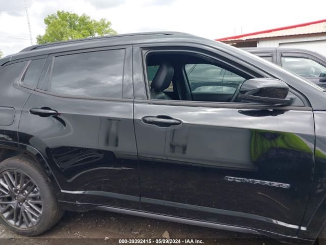 3C4NJDCB0NT218635 Jeep Compass High Altitude 4x4
