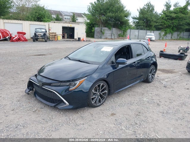 Toyota Corolla Xse 2019 JTNK4RBE3K3066971 Image 2