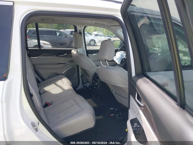 1C4RJHDG5P8740892 Jeep Grand Cherokee Overland 4x4