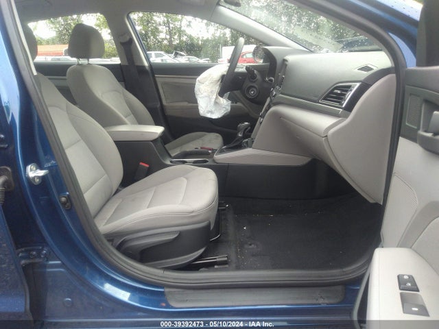 Hyundai ELANTRA SEL 2018 5NPD84LF2JH367469 Image 5