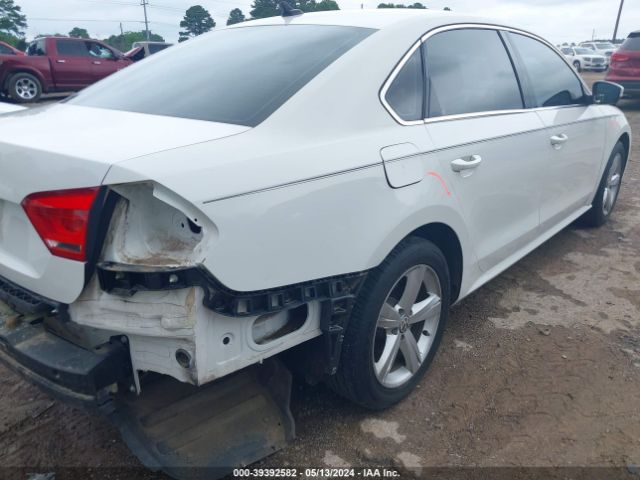 1VWAS7A33FC079426 Volkswagen Passat 1.8t Limited Edition
