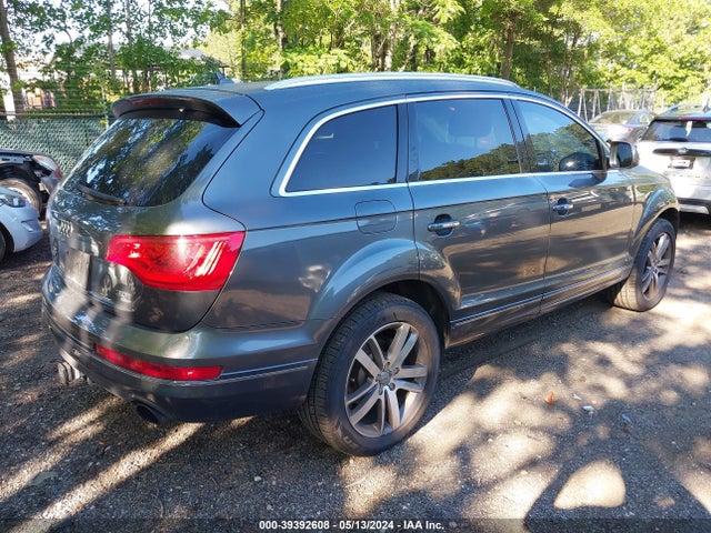 WA1LGAFEXFD022102 Audi Q7 3.0t Premium