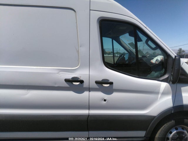 Ford Transit-250 2017 1FTYR2CM7HKA96695 Image 13