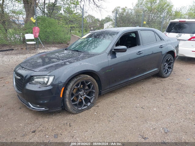 Chrysler 300 2019 2C3CCABG9KH559585 Image 2