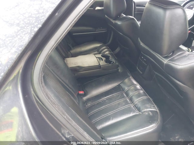 Chrysler 300 2019 2C3CCABG9KH559585 Image 8