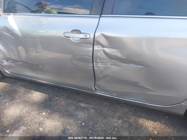 Toyota CAMRY LE 2016 4T1BF1FK8GU204985 Image 17
