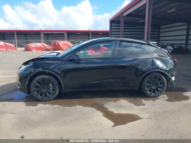 7SAYGDED1RF052692 Tesla Model Y Rwd