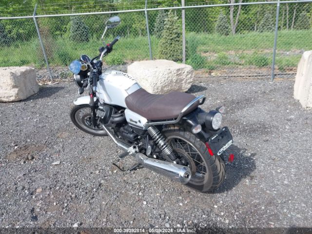 2021 MOTO GUZZI V7 ZGUKZUB0XMM000053 Photo 2