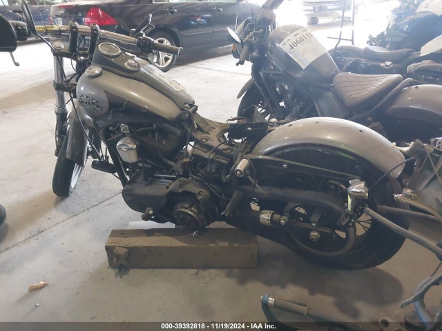 2016 HARLEY-DAVIDSON FXDBP 1HD1VAM12GC307823 Photo 2