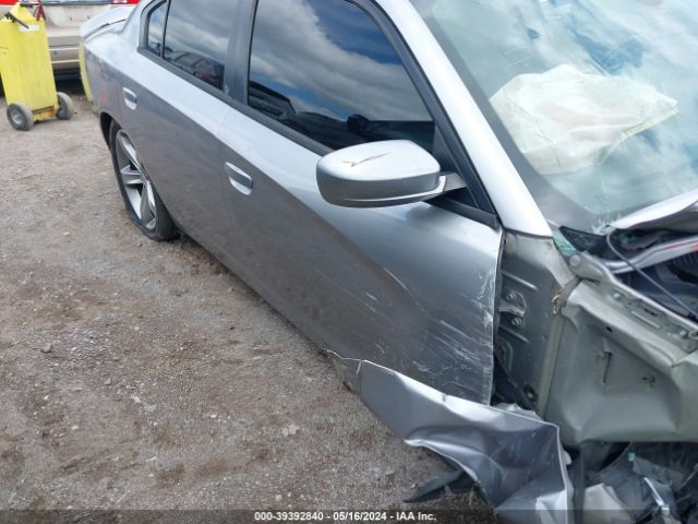 2C3CDXBG7FH790930 Dodge Charger Se
