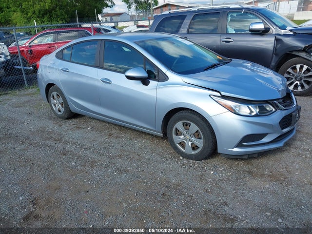 Chevrolet Cruze Ls Auto 2017 1G1BC5SM7H7232863 главное изображение