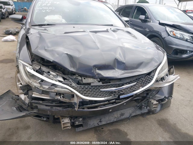 1C3CCCAG2GN104492 Chrysler 200 Limited
