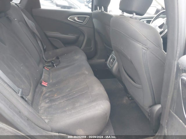 1C3CCCAG2GN104492 Chrysler 200 Limited
