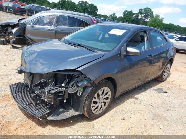 Toyota COROLLA LE 2018 2T1BURHE0JC078576 Image 2