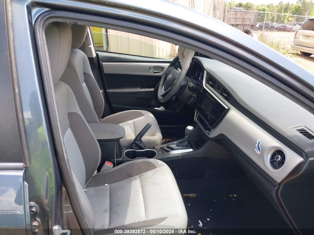 Toyota COROLLA LE 2018 2T1BURHE0JC078576 Image 5
