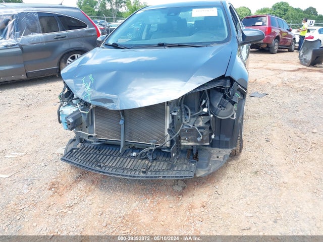Toyota COROLLA LE 2018 2T1BURHE0JC078576 Image 6