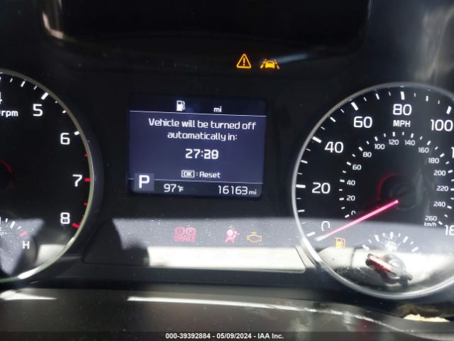 KNDEU2AA8P7404243 KIA SELTOS S