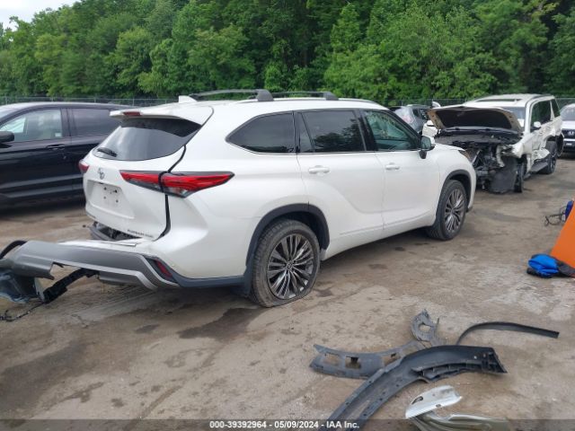 5TDFZRBH0LS004462 Toyota Highlander Platinum