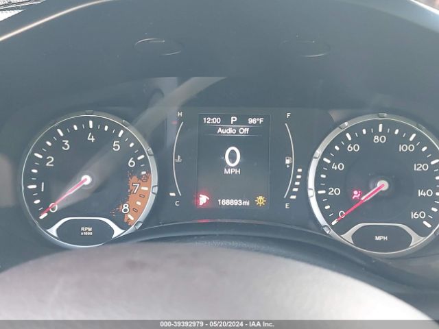 ZACCJBBT0FPB72307 Jeep Renegade Latitude