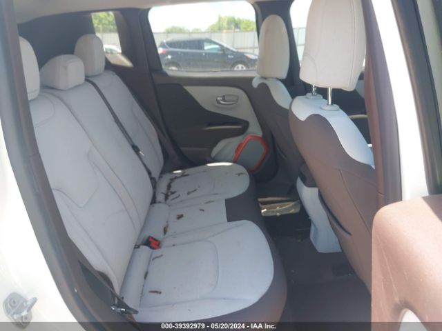 ZACCJBBT0FPB72307 Jeep Renegade Latitude